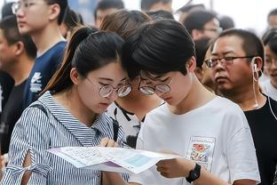 俱成天上星！贝肯鲍尔和克鲁伊夫，那个年代的“绝代双骄”